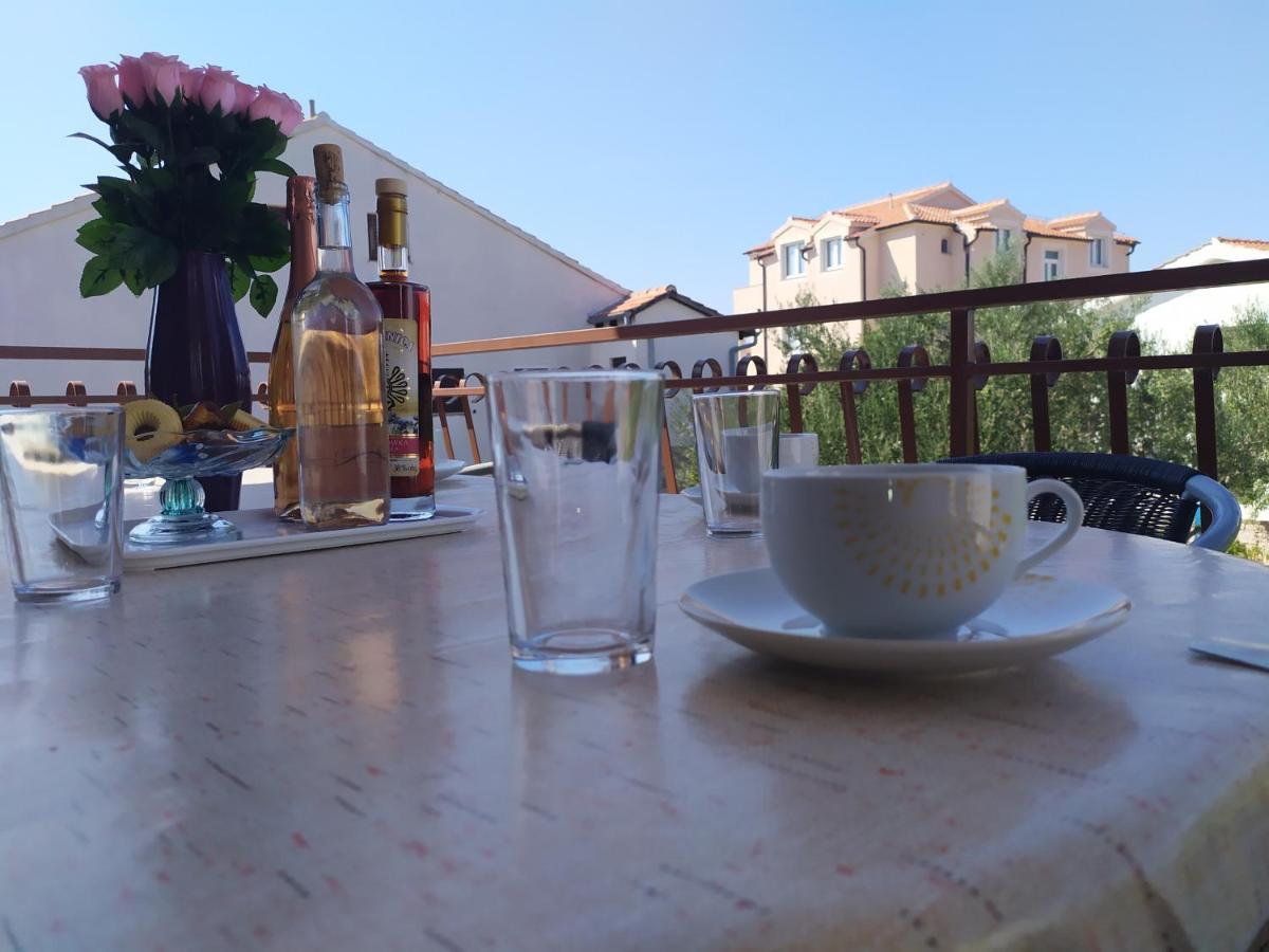 Apartments Samodol Vodice Zewnętrze zdjęcie